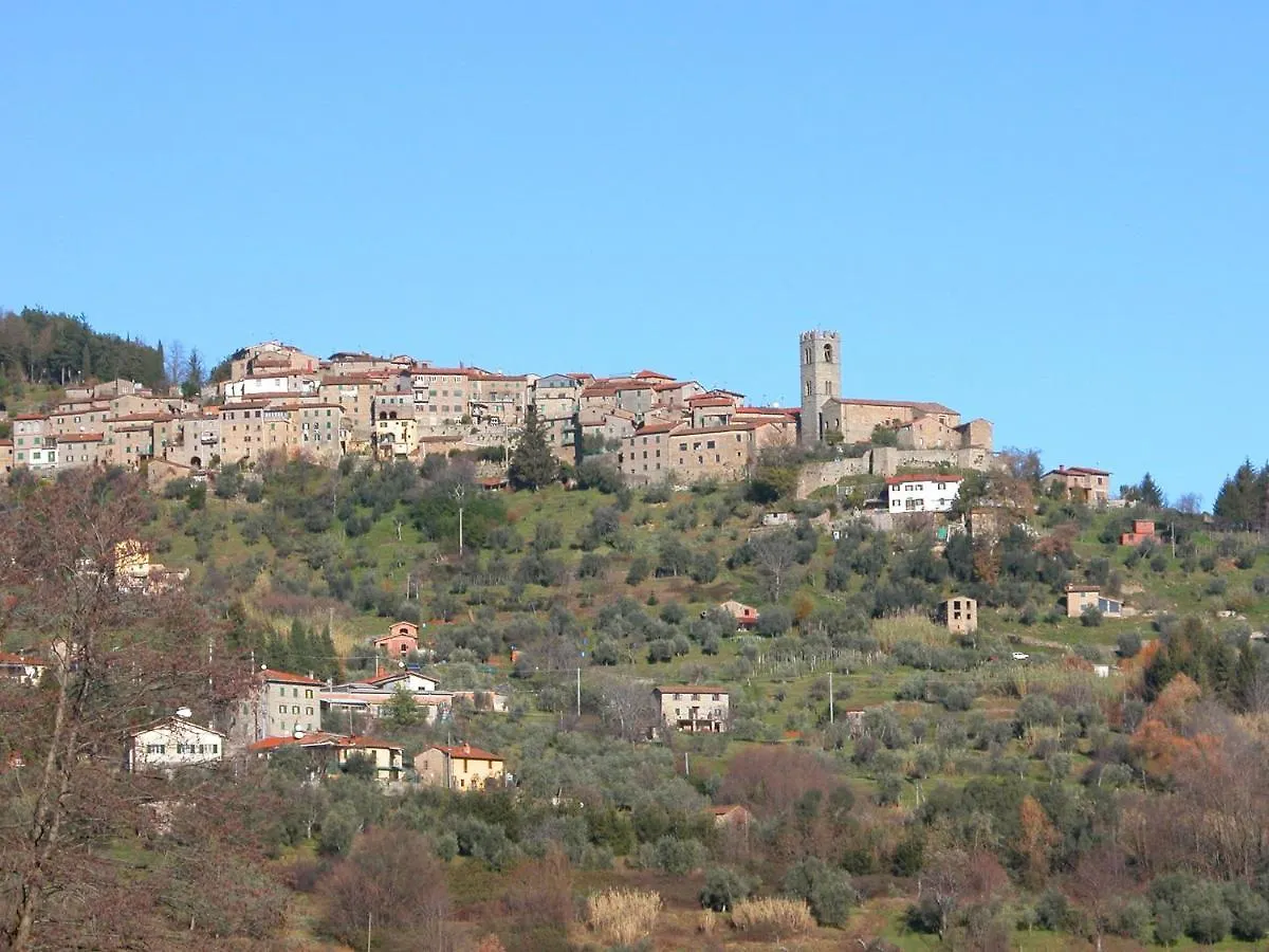Belvilla By Oyo Olivi Verde San Quirico  0*, San Quirico (Pescia) Itália